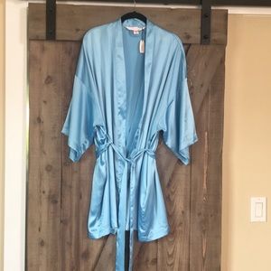 NWT Victoria’s Secret Robe